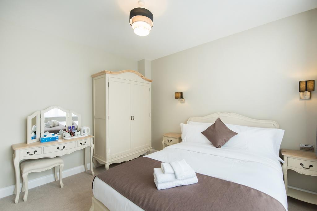 Docklands Lodge Лондон Экстерьер фото
