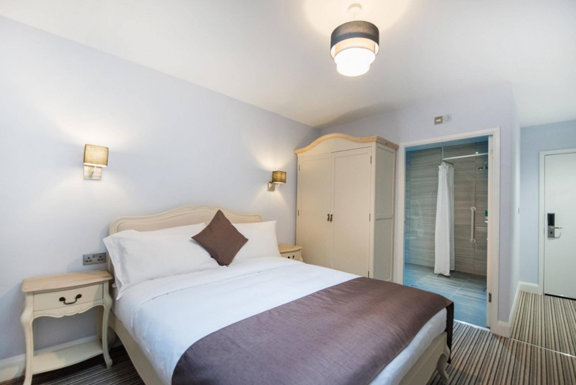 Docklands Lodge Лондон Экстерьер фото
