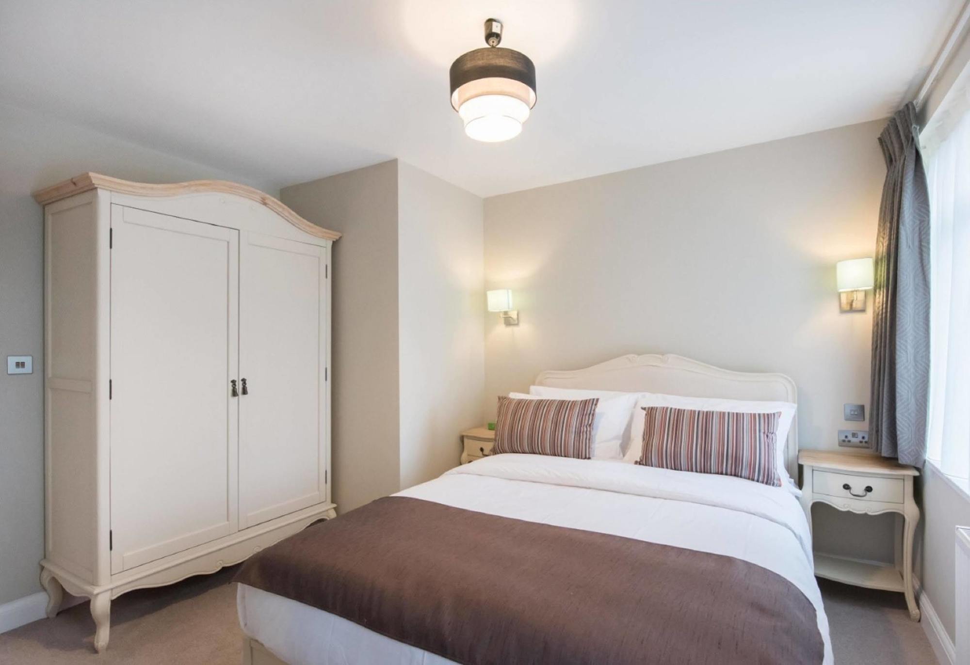 Docklands Lodge Лондон Экстерьер фото